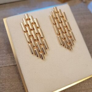 SALE! Goldtone Watchband Link Earrings • Pierced